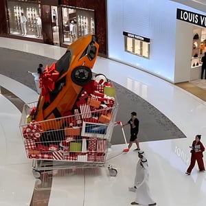 122-lamborghini-revuelto-in-giant-push-cartfooh-ad
